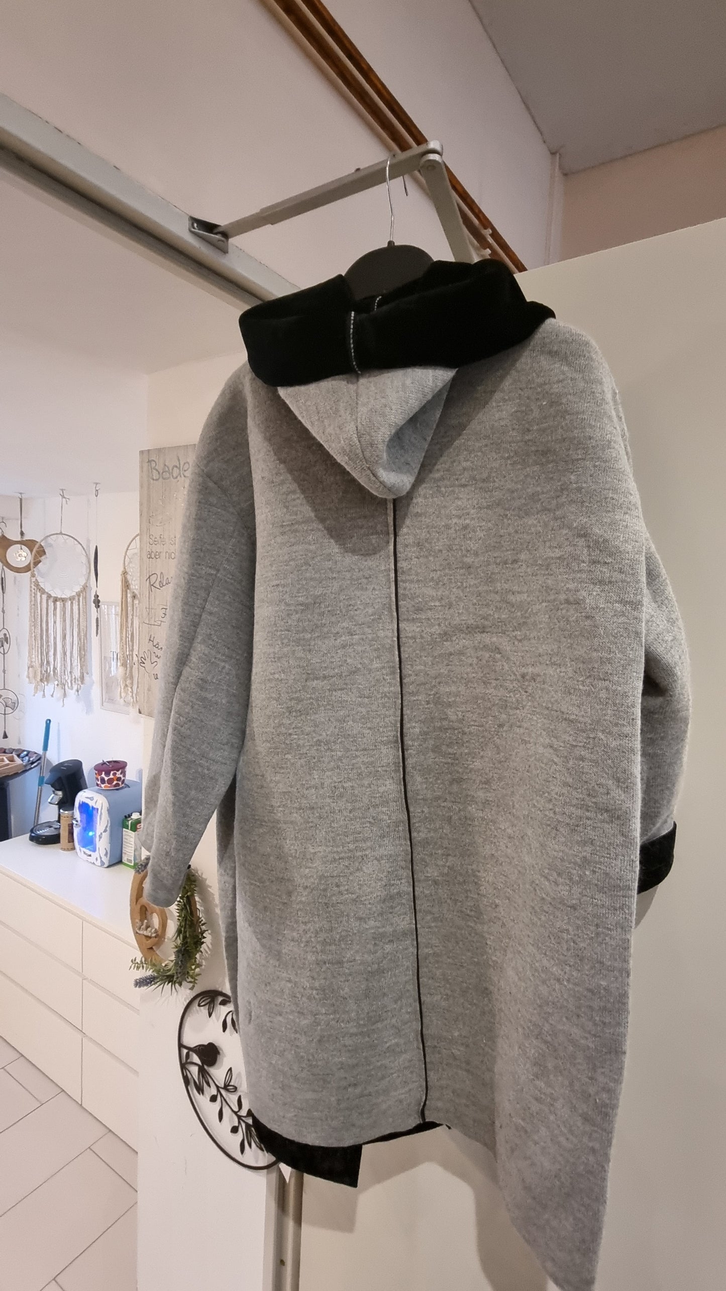 Sweatjacke mit flauschigem Futter